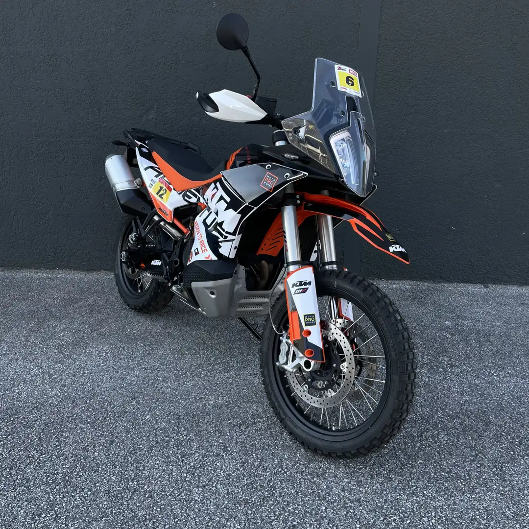 KTM 890 Adventure - 1