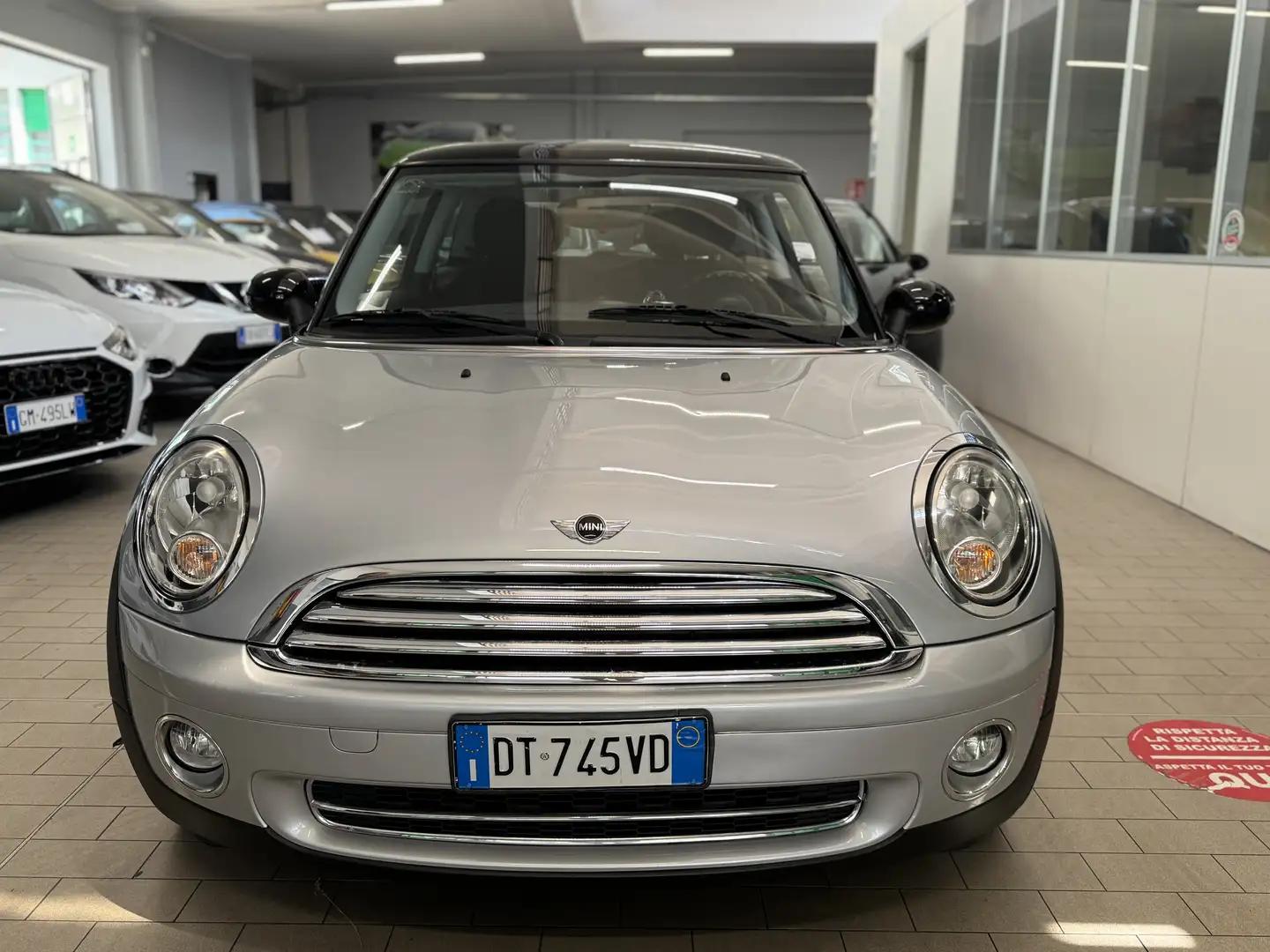 MINI Cooper 1.6 120cv UNICO PROPRIETARIO GARANZIA 1 ANNO Argento - 2