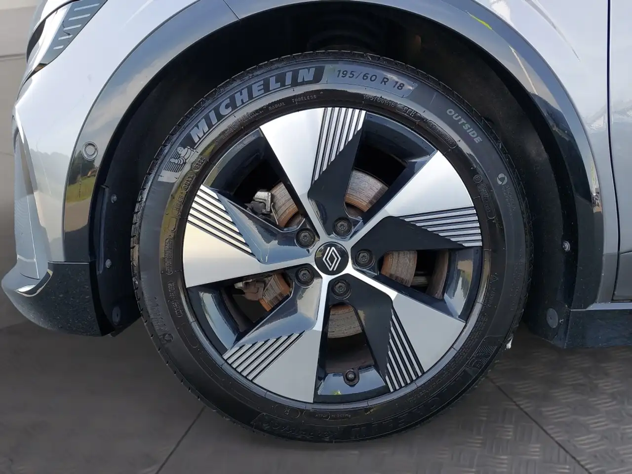 Renault Megane Equilibre EV60 220hp optimum charge, миниатюра 14