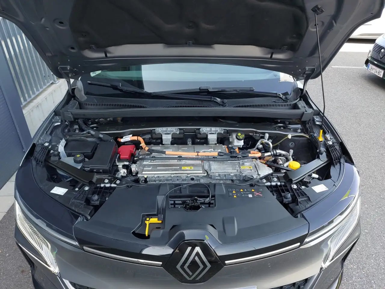 Renault Megane Equilibre EV60 220hp optimum charge, миниатюра 20