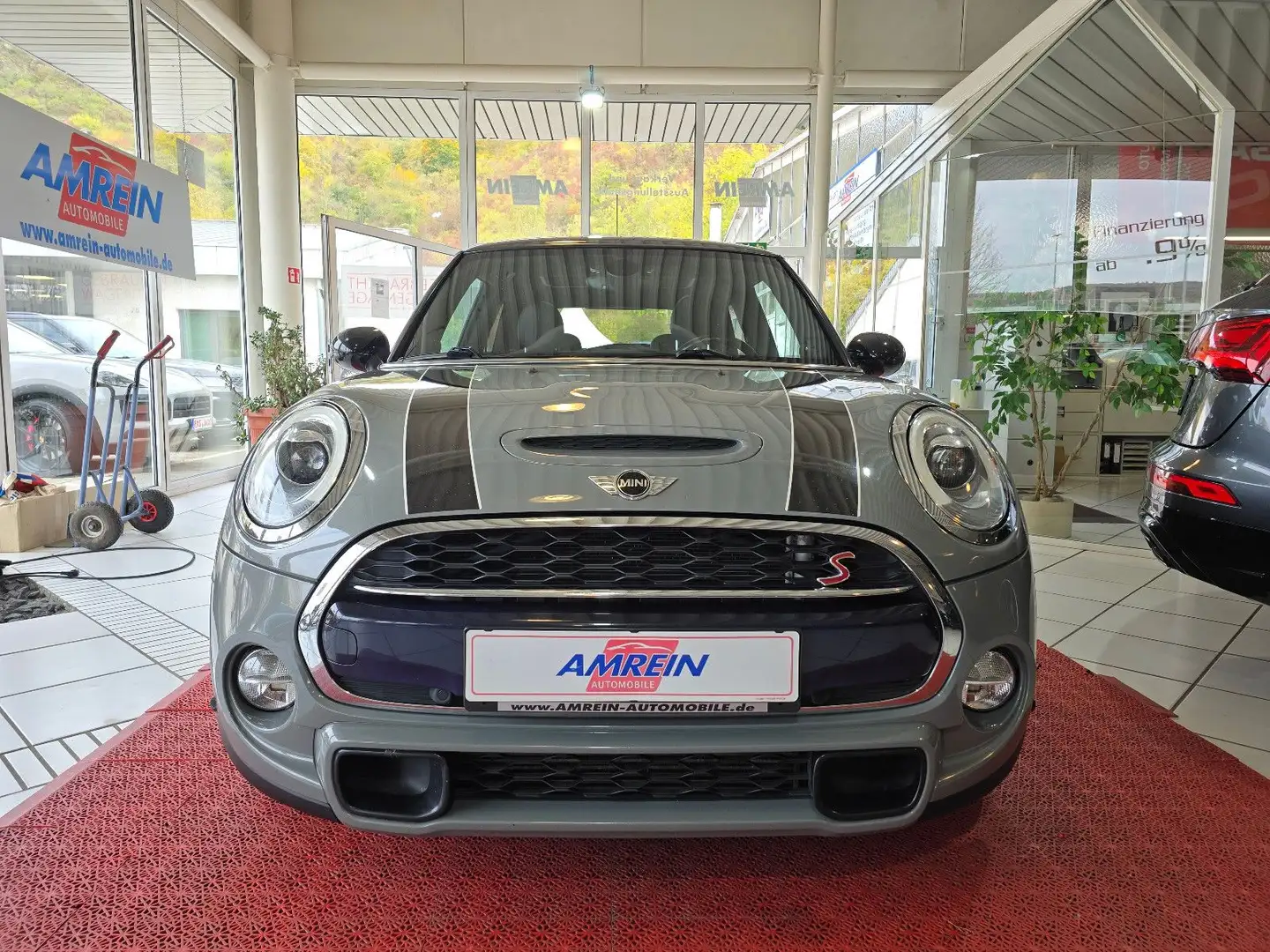 MINI Cooper SD +H/K+NAVI+LEDER+SPORTSITZE+PANO+LED+PDC Gris - 2