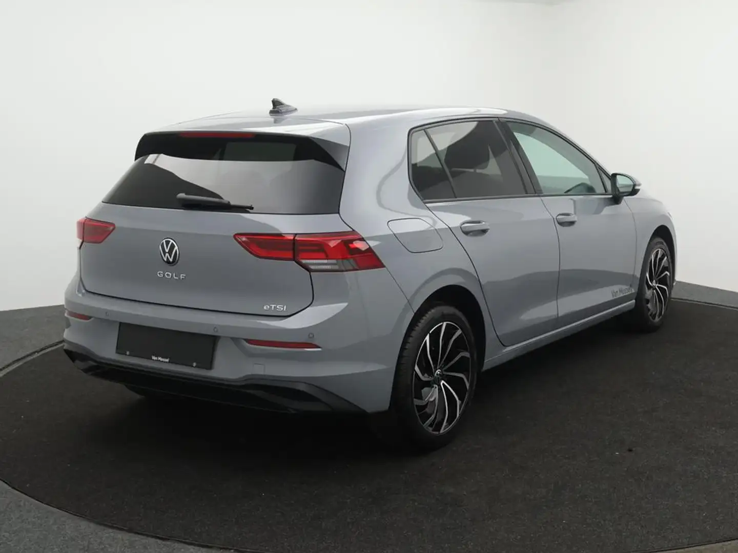 Volkswagen Golf Golf Life 1.0 l eTSI GPF 81 kW (110 PS) 7-speed du Grijs - 2