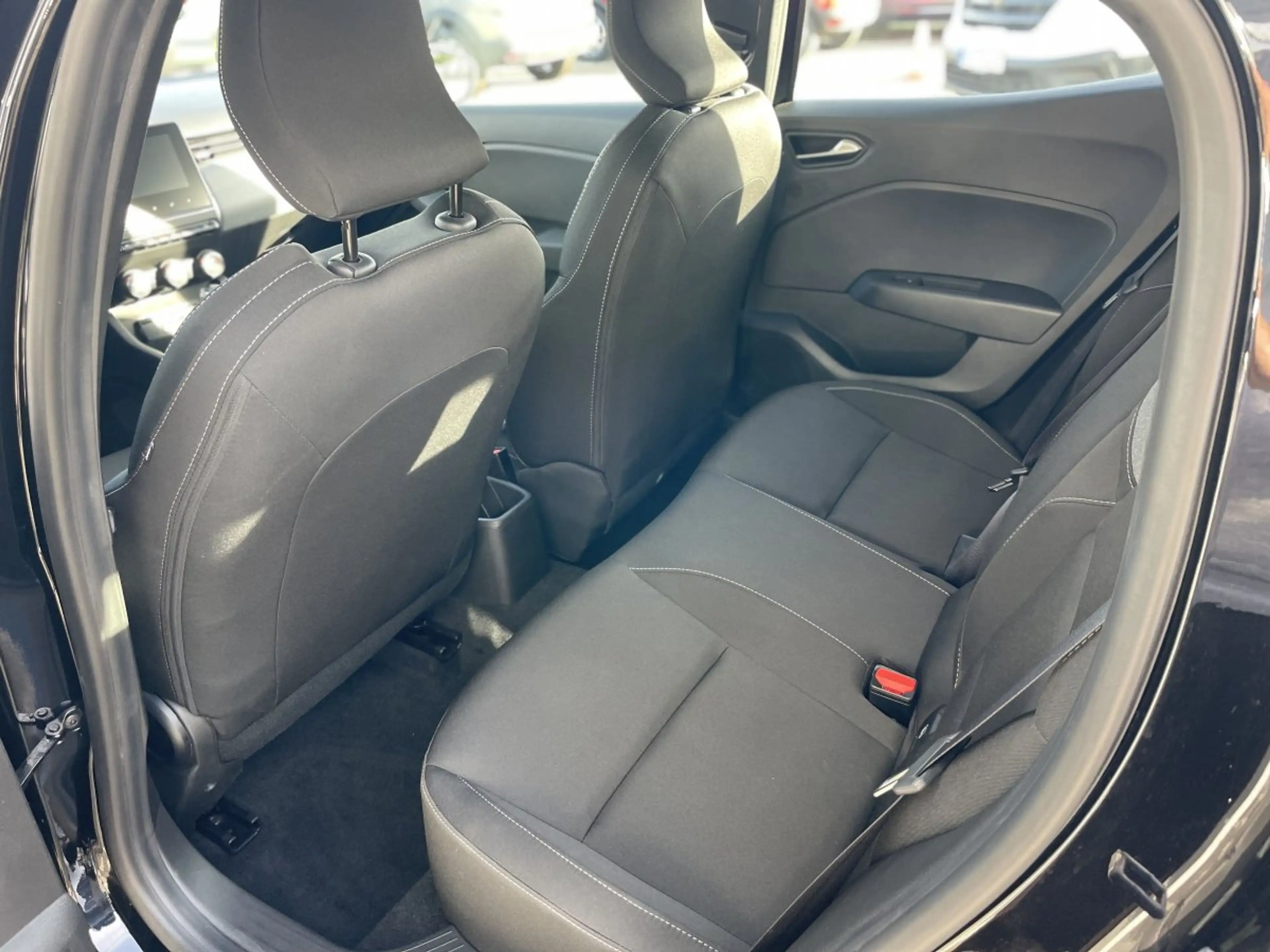Renault Clio V Evolution TCe 90 1. Hand, Klima, Sitzheizung, — photo 12