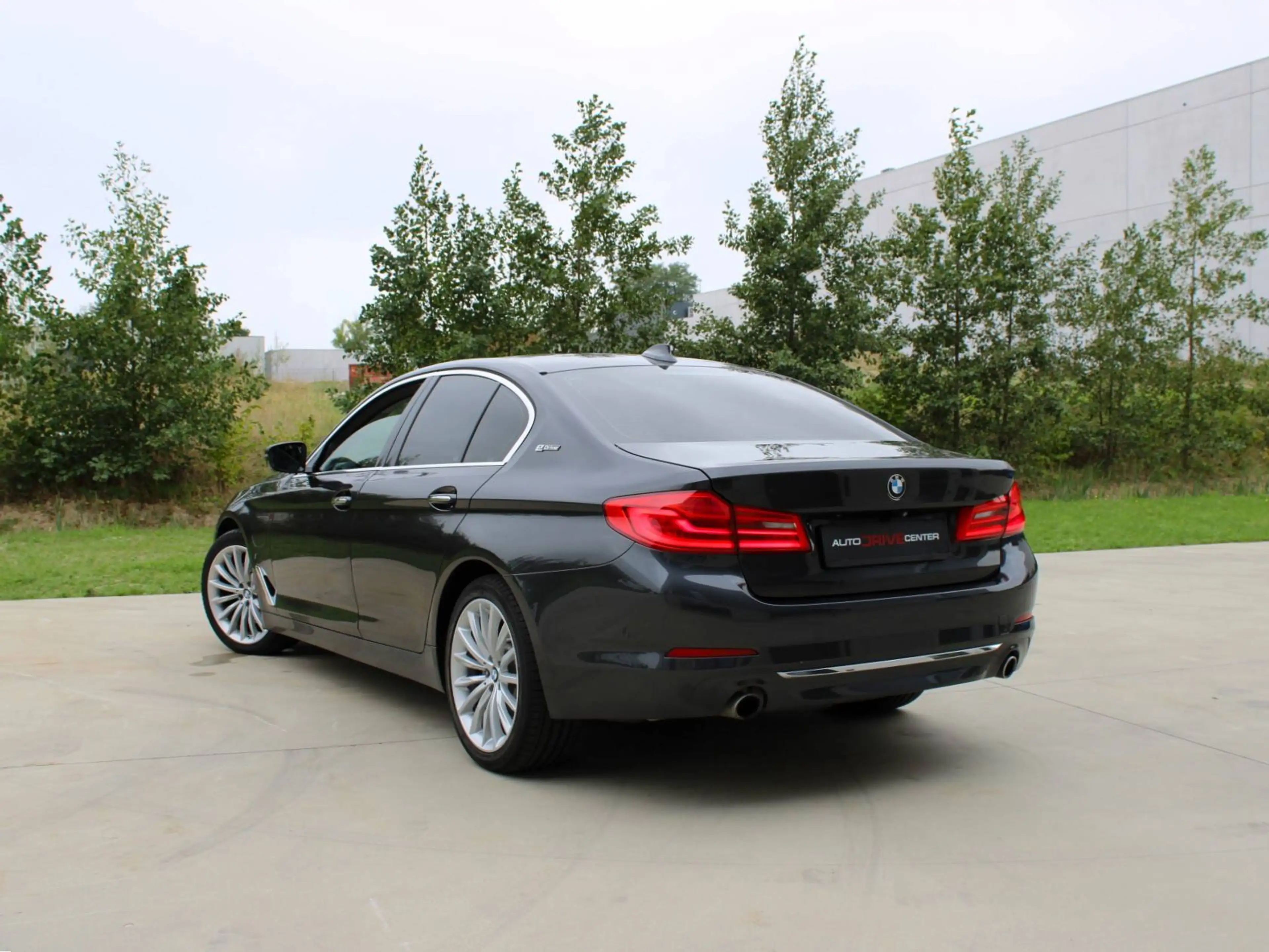 BMW 530 e iPerformance G30 * Harman/Kardon * Sfeerverlichting — photo 7