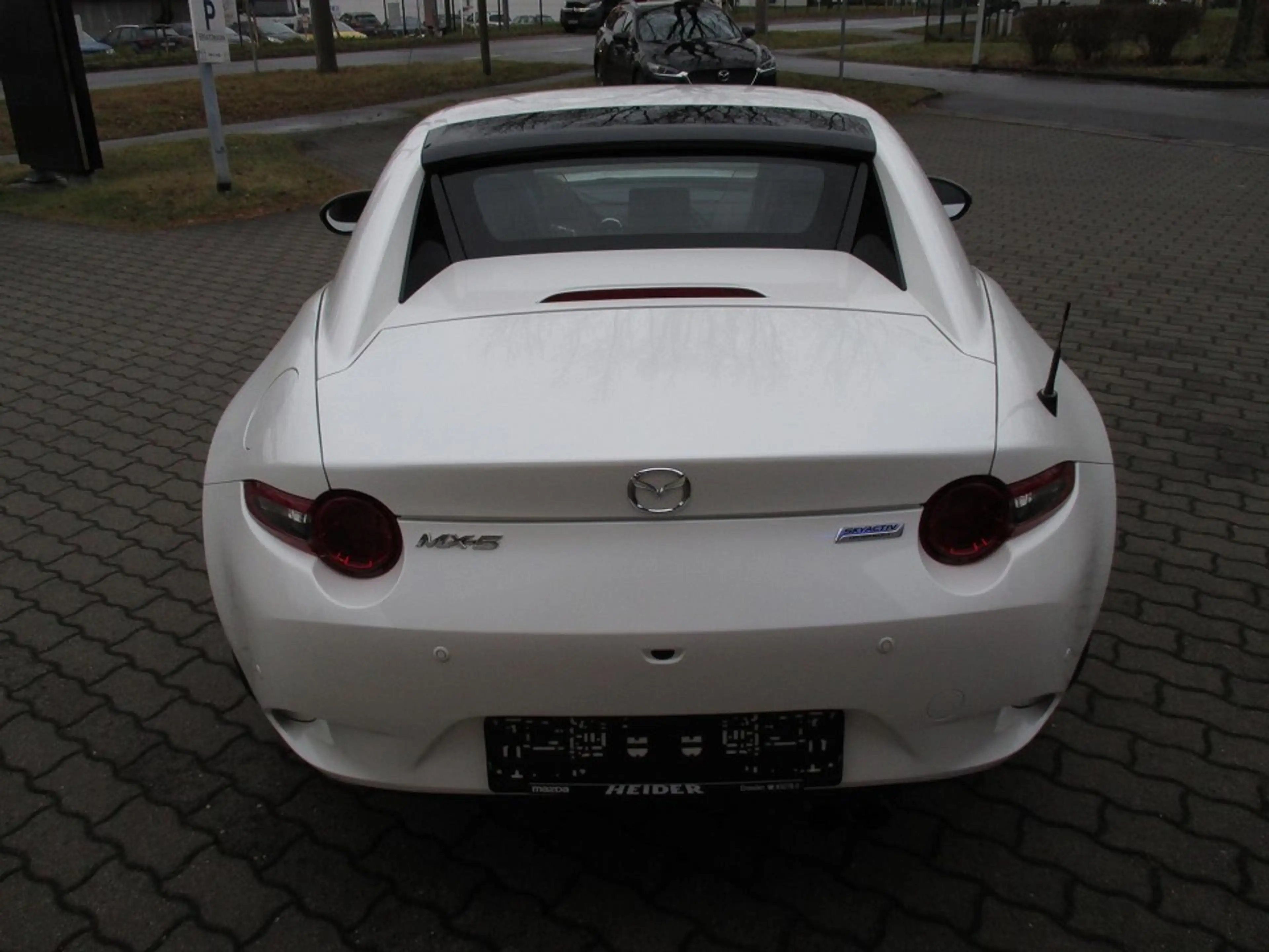 Mazda MX-5 RF SKYACTIV-G 184 6AG AL-SPORTS ACT-P NAV ACAA Spo — photo 4