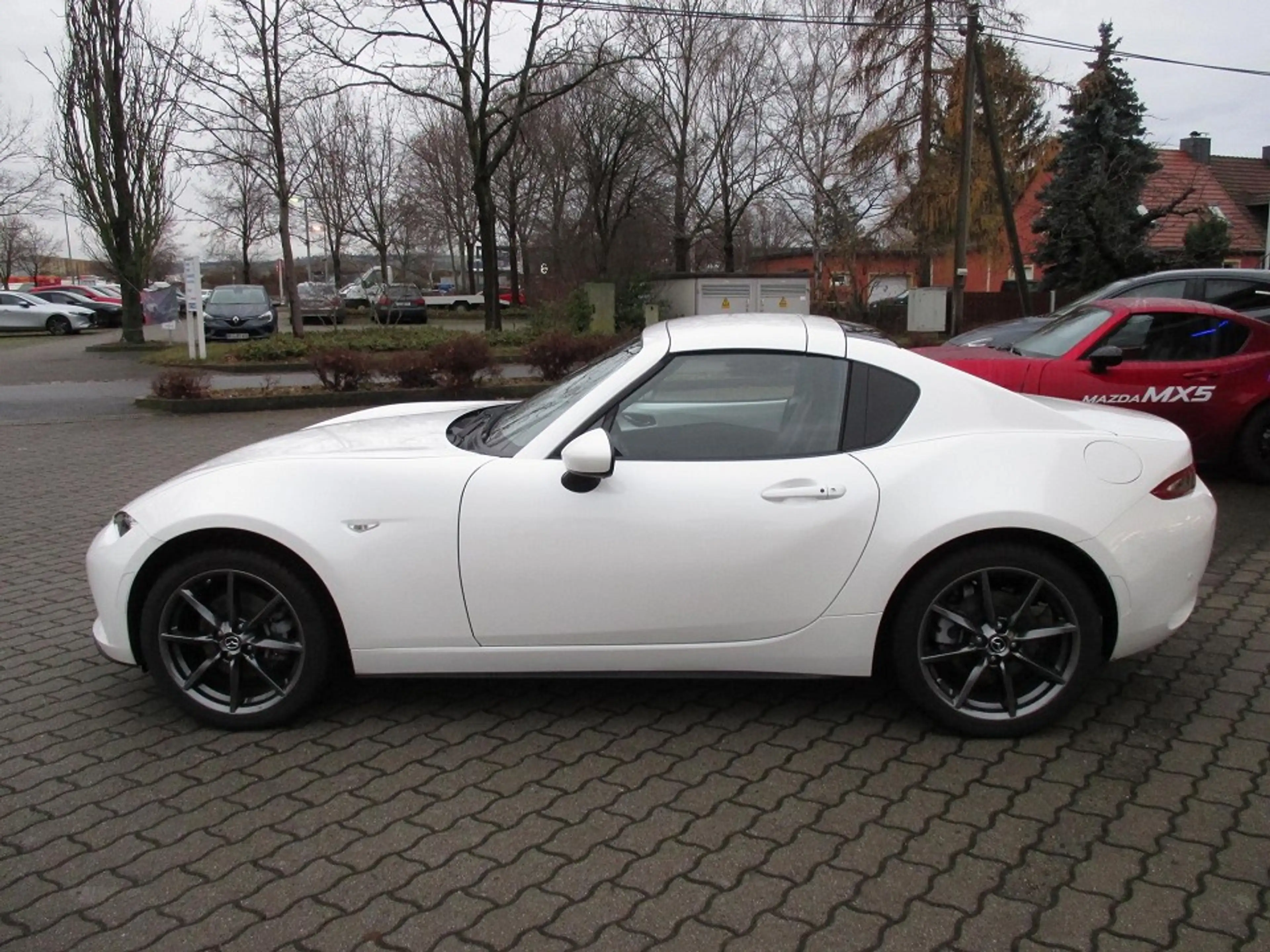 Mazda MX-5 RF SKYACTIV-G 184 6AG AL-SPORTS ACT-P NAV ACAA Spo — photo 2