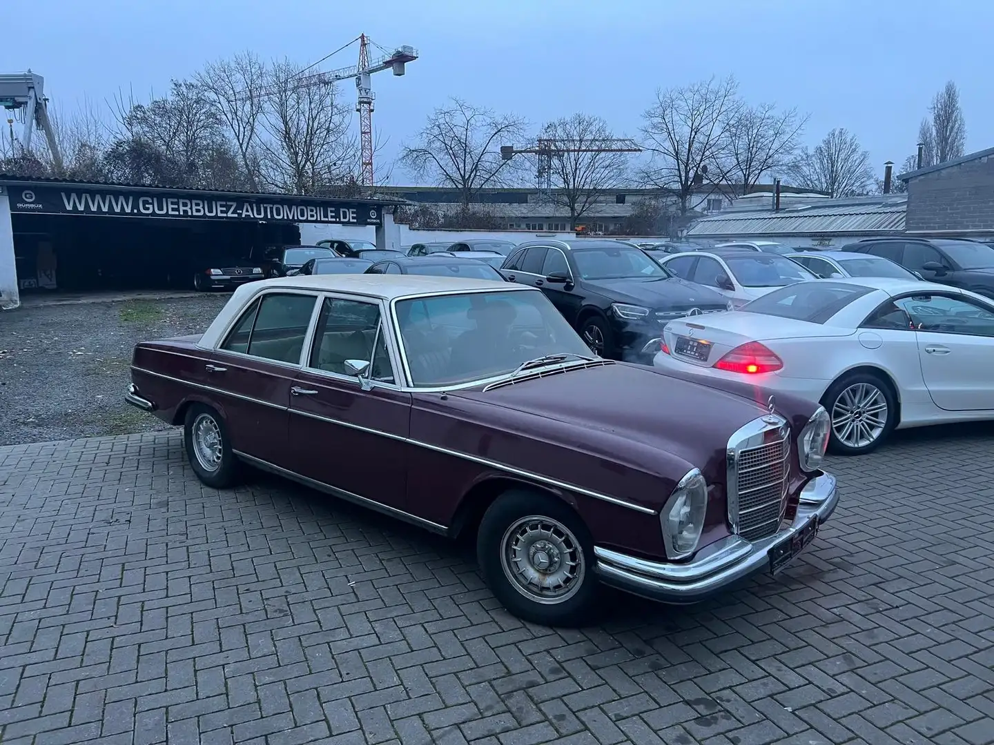 Mercedes-Benz 280 SE W 108 Automatik Servo Rouge - 1