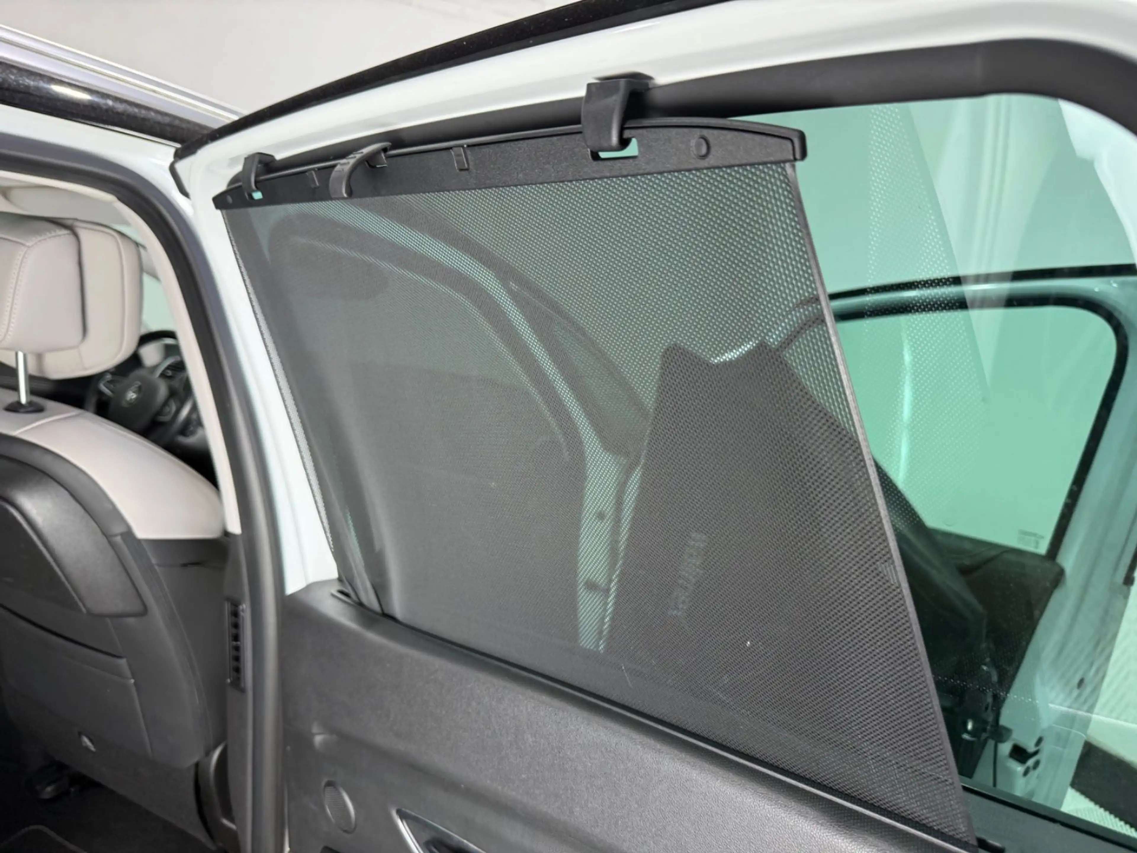 Renault Grand Scenic Grand SceniC Initiale Paris°Pano°HUD°Automatik — photo 12