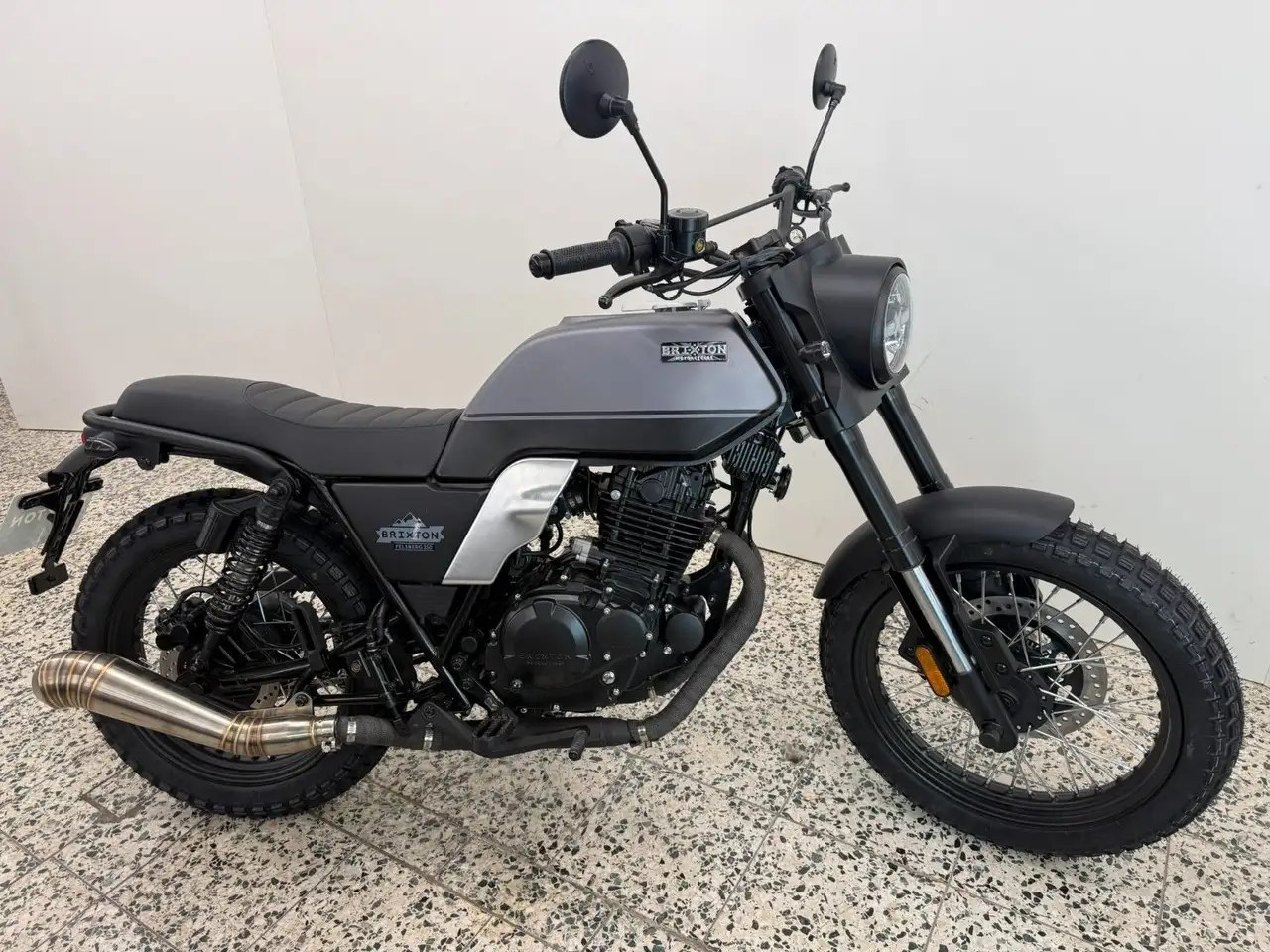 Brixton Felsberg 250