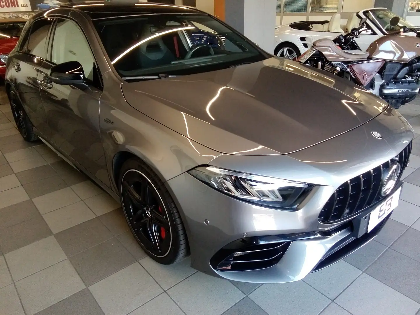 Mercedes-Benz A 45 AMG 45 S 4matic+ auto Turbo tetto apribile Šedá - 2