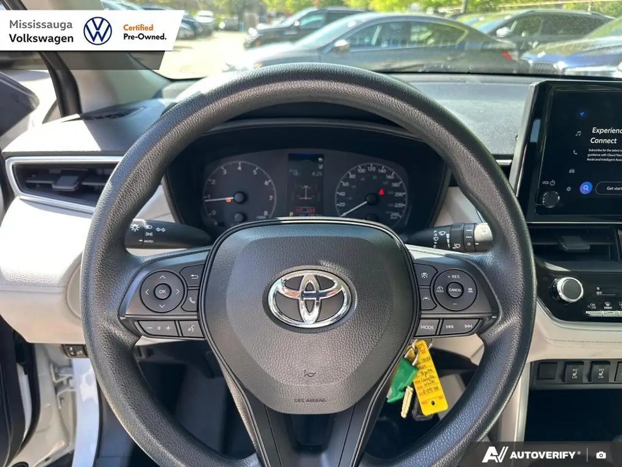 Toyota Corolla Cross снимка Toyota Corolla Cross