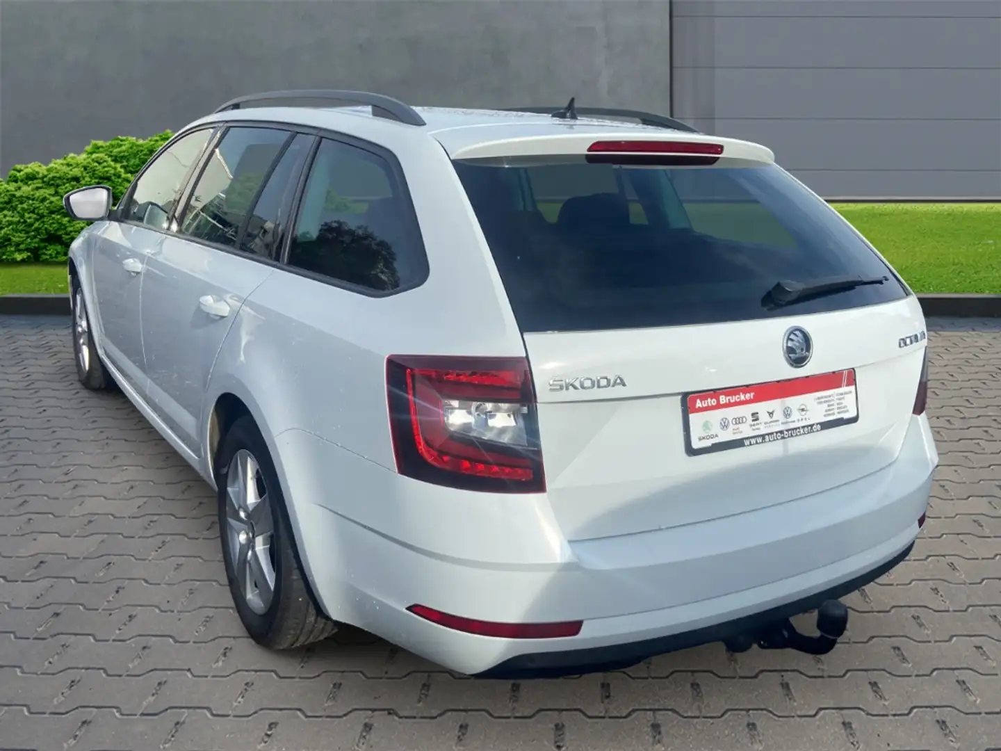 Skoda Octavia Combi Ambition+Navi+Klimaanlage+Sitzheizung+LED Alb - 2