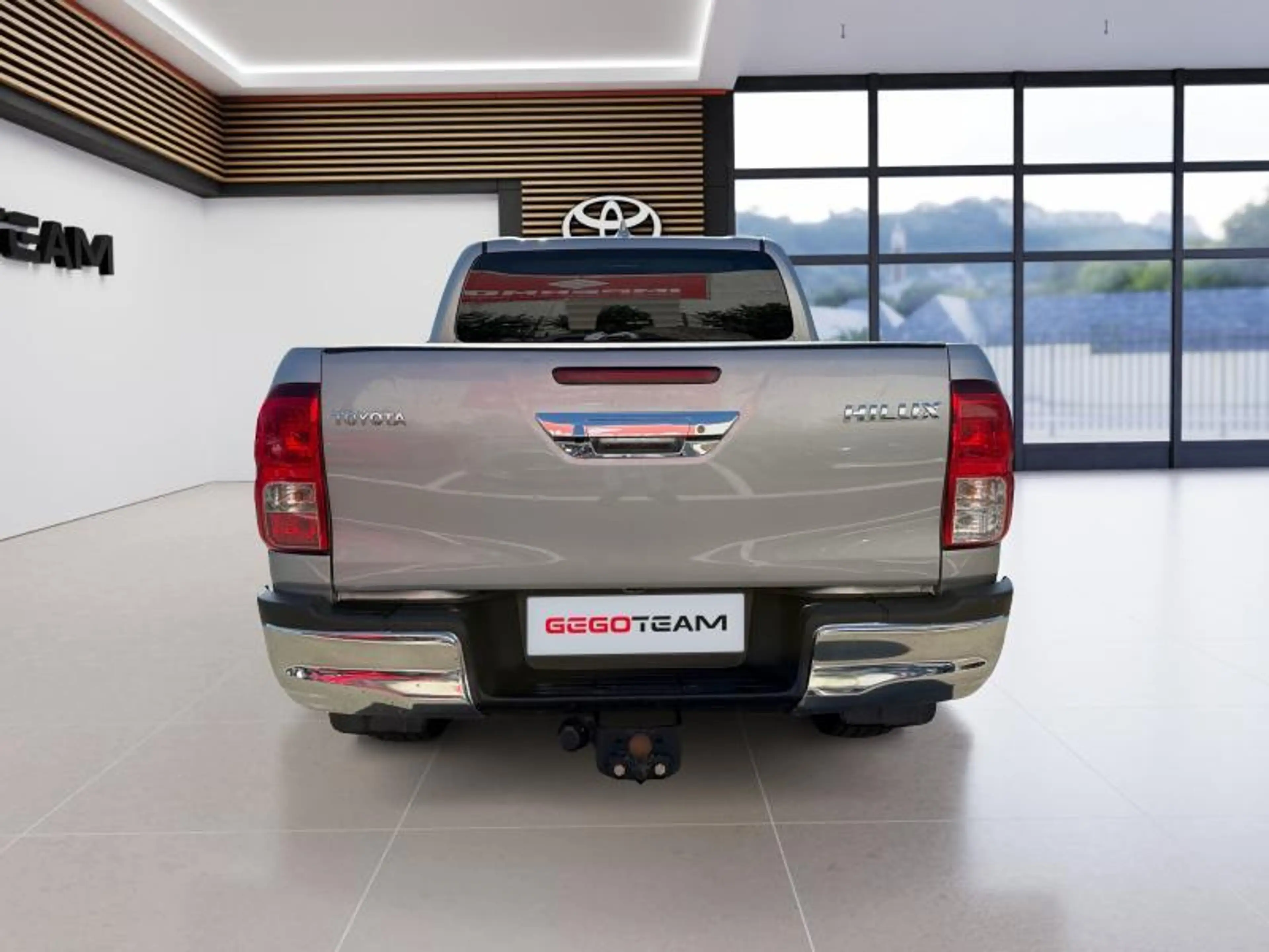 Toyota Hilux Comfort 2.4 — photo 5