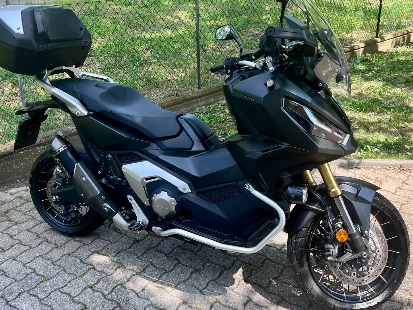 Honda X-ADV Adventure Negru - 1