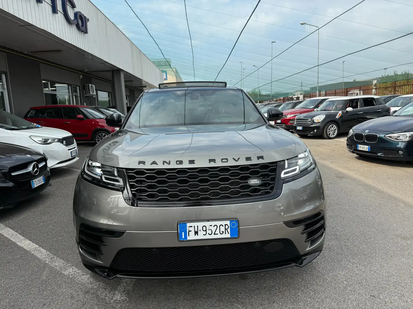 Land Rover Range Rover Velar Range Rover Velar  2.0 si4 R-Dynamic SE 250cv Beige - 2