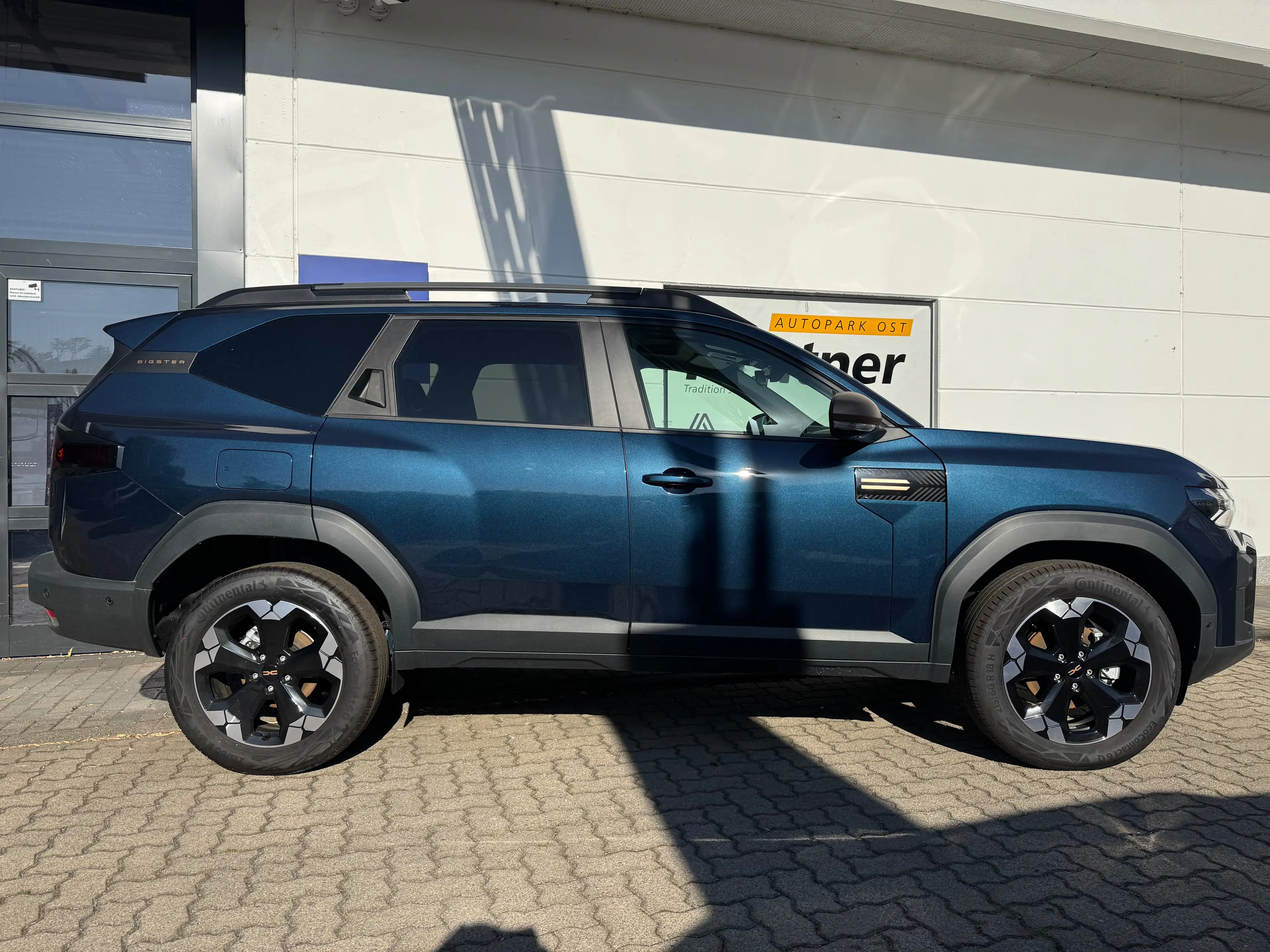 Dacia Bigster Hybrid 155 Extreme Citypaket Winter Plus Paket — photo 3