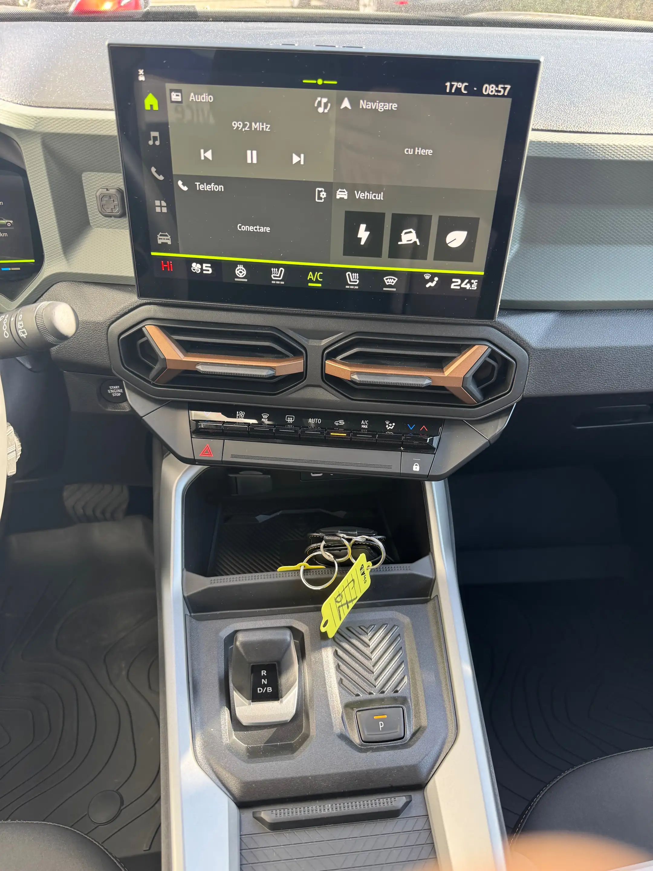 Dacia Bigster Hybrid 155 Extreme Citypaket Winter Plus Paket — photo 11