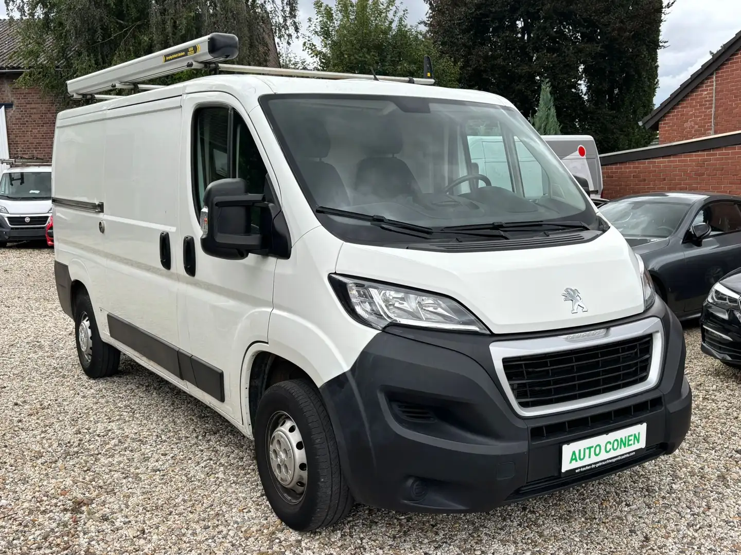 Peugeot Boxer L2H1 Klima*Euro6*Kamera*AHK* Weiß - 2
