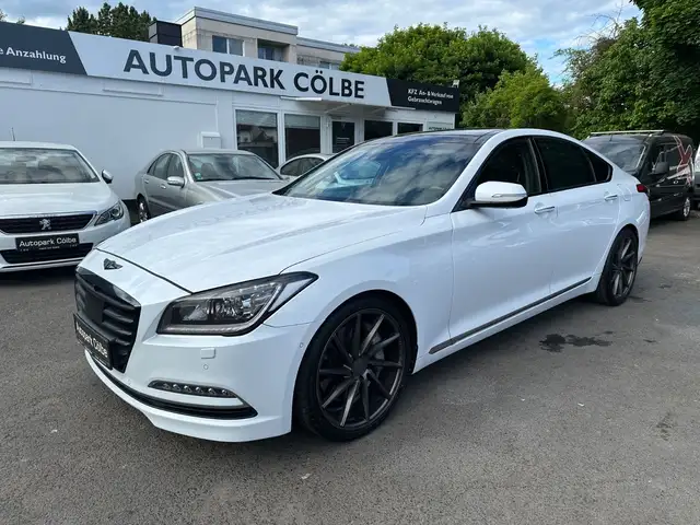 Hyundai Genesis 3.8 TÜV Neu*Allrad*Softclose* Head-up