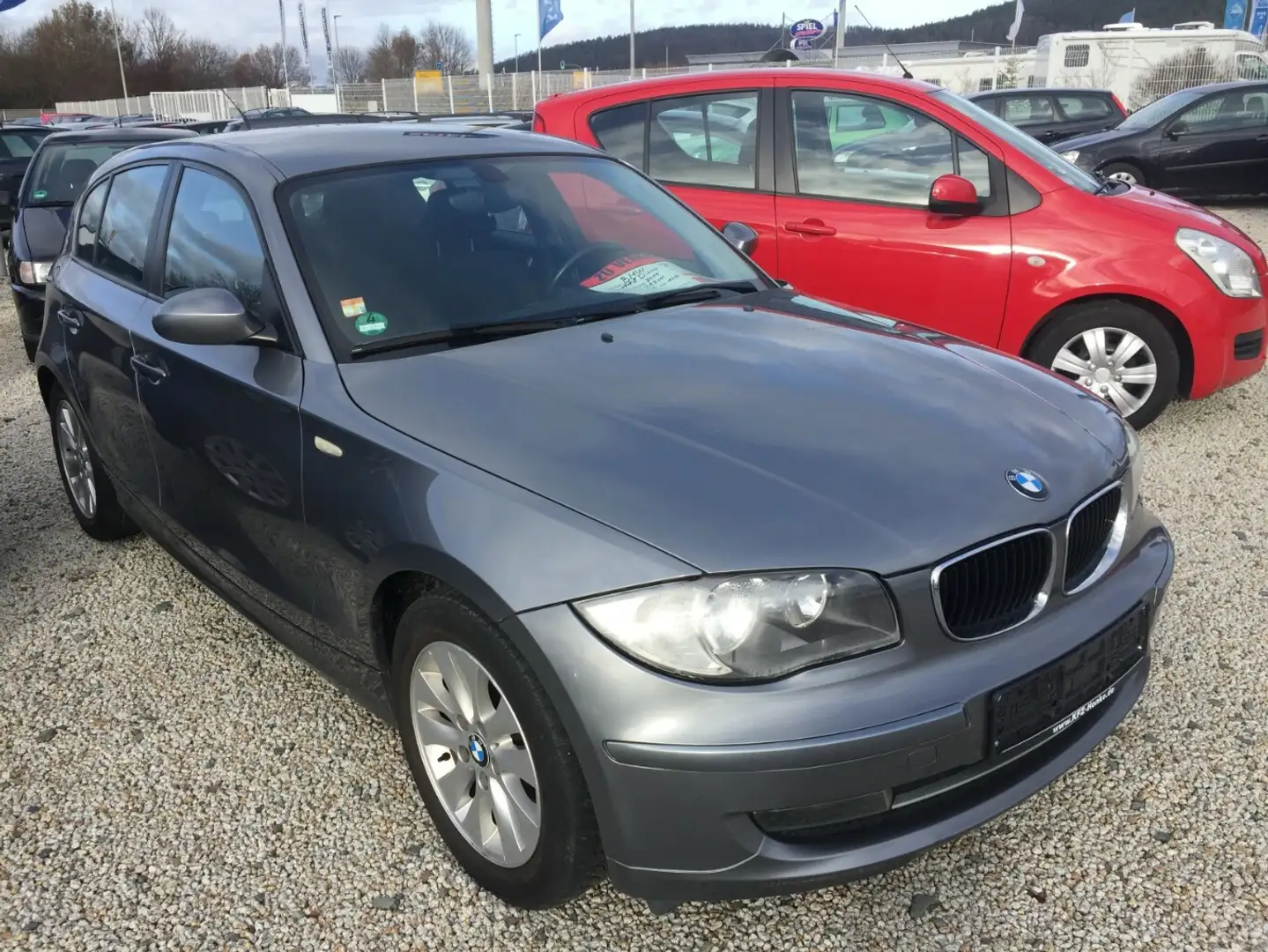 BMW 118 Diesel,Klima, Alu,Tüv Neu! Grau - 1