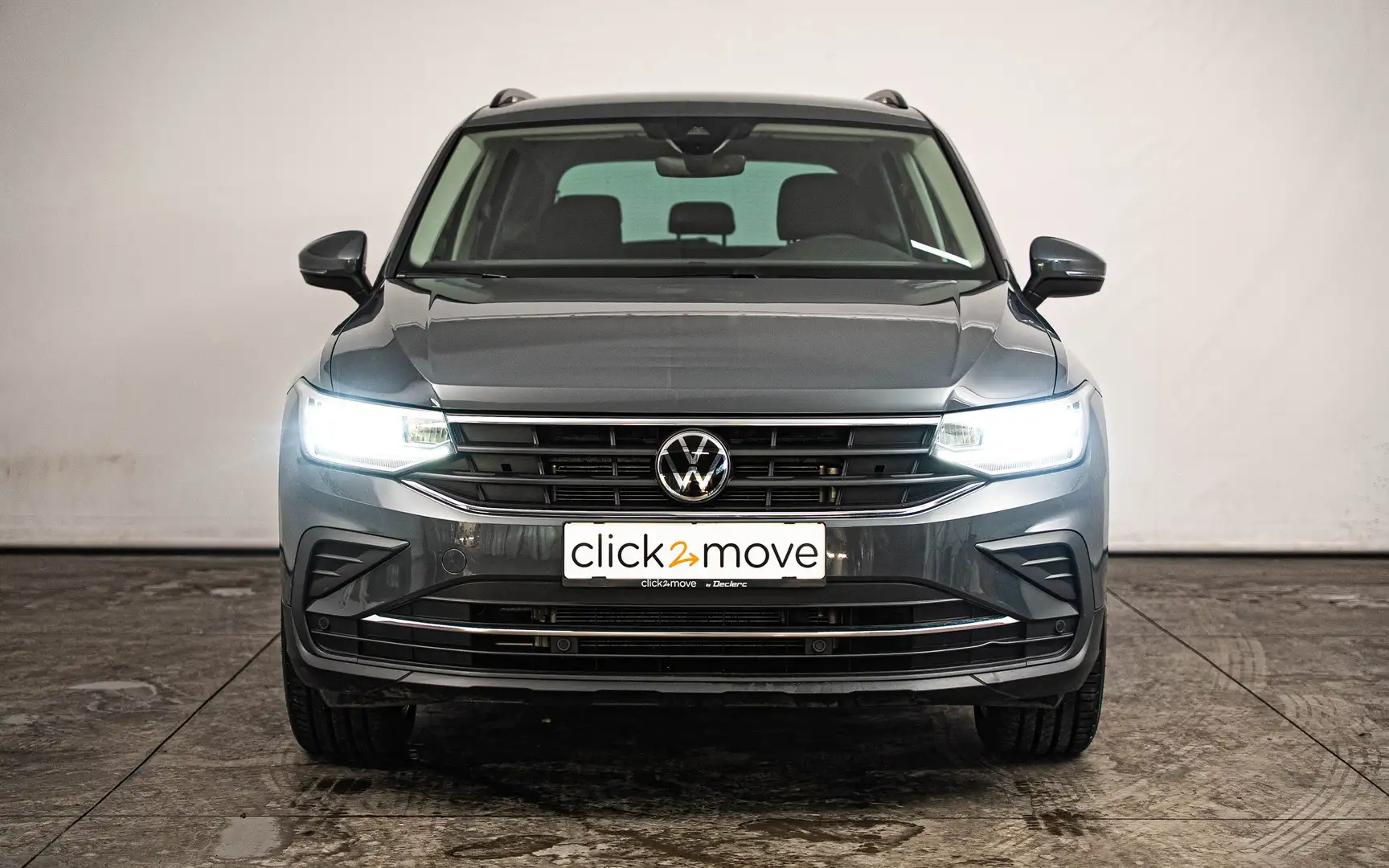 Volkswagen Tiguan Tiguan 1.5 TSI Life DSG Incl. LED-JA19"-Keyless Gris - 2