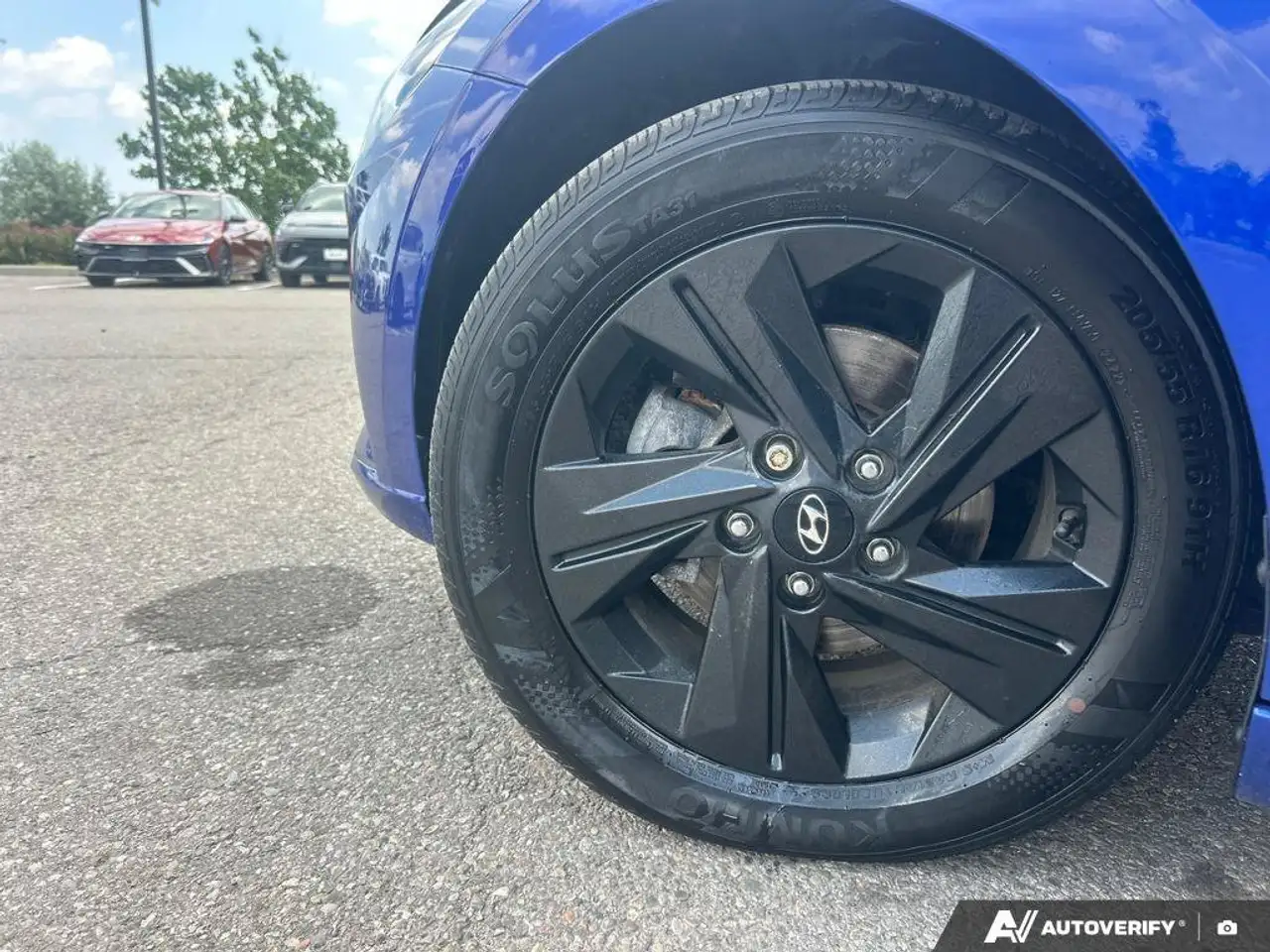 Hyundai ELANTRA снимка Hyundai ELANTRA