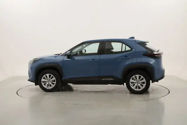 Toyota Yaris Cross view 2