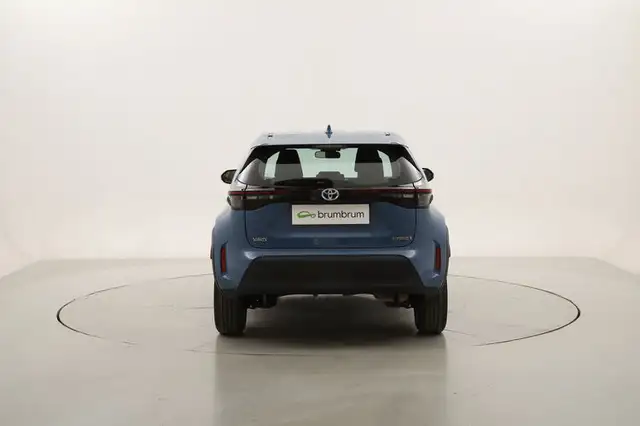 Toyota Yaris Cross view 4