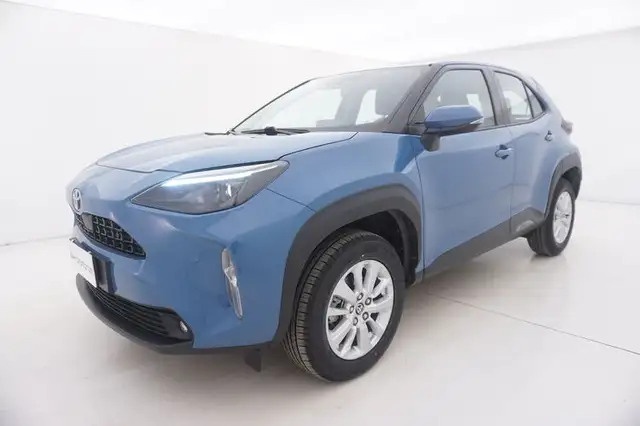 Toyota Yaris Cross view 9