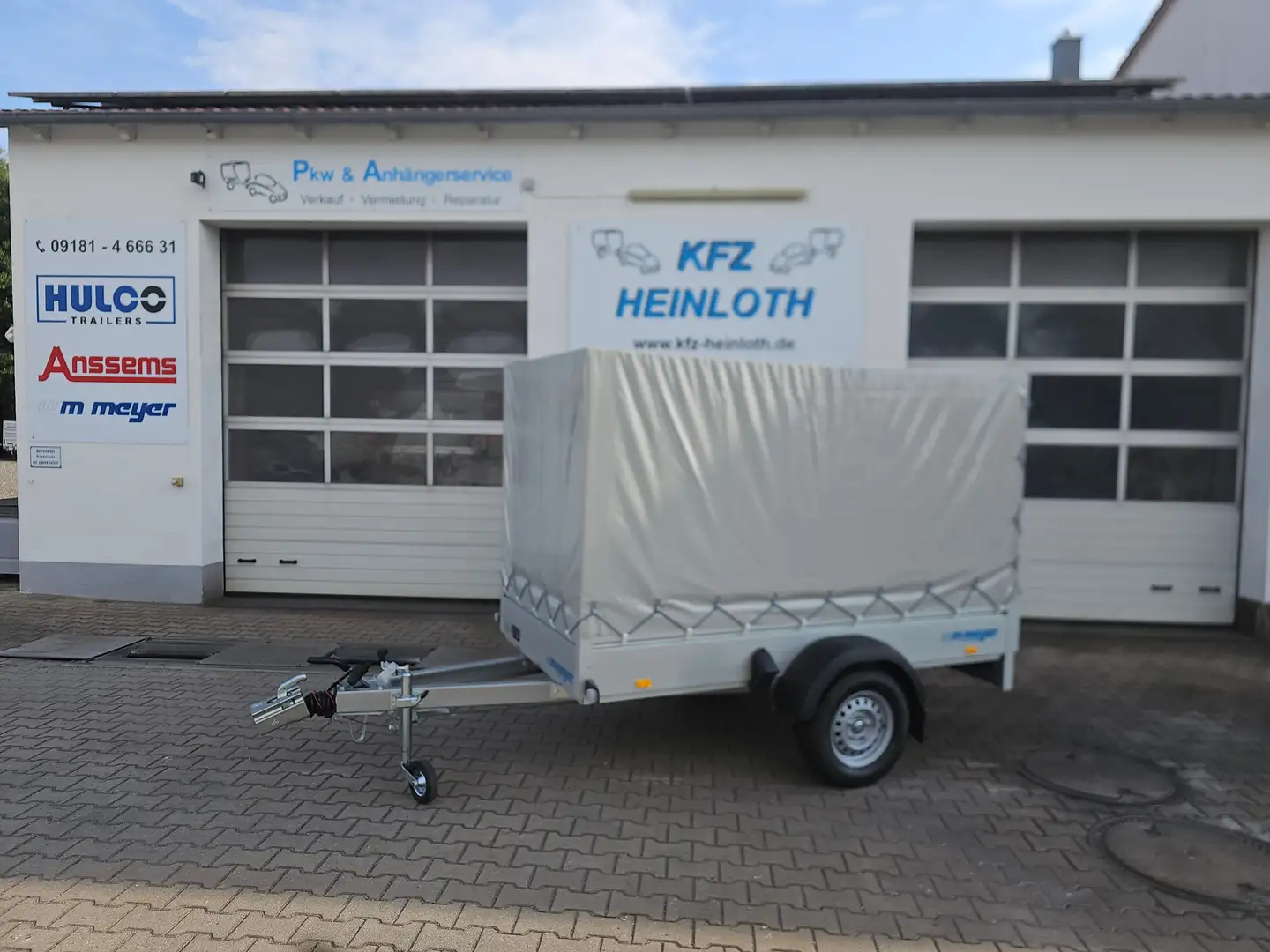 WM Meyer B1325/126 1.300 kg mit 1,50 Planenaufbau - 1