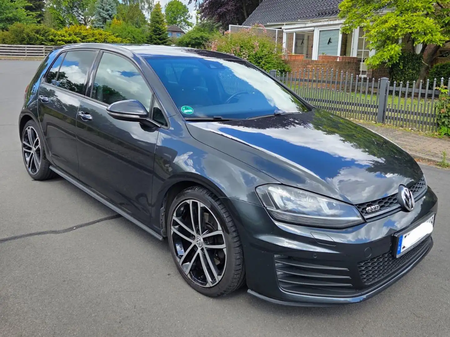 Volkswagen Golf GTD Golf GTD BlueMotion Technology - 1