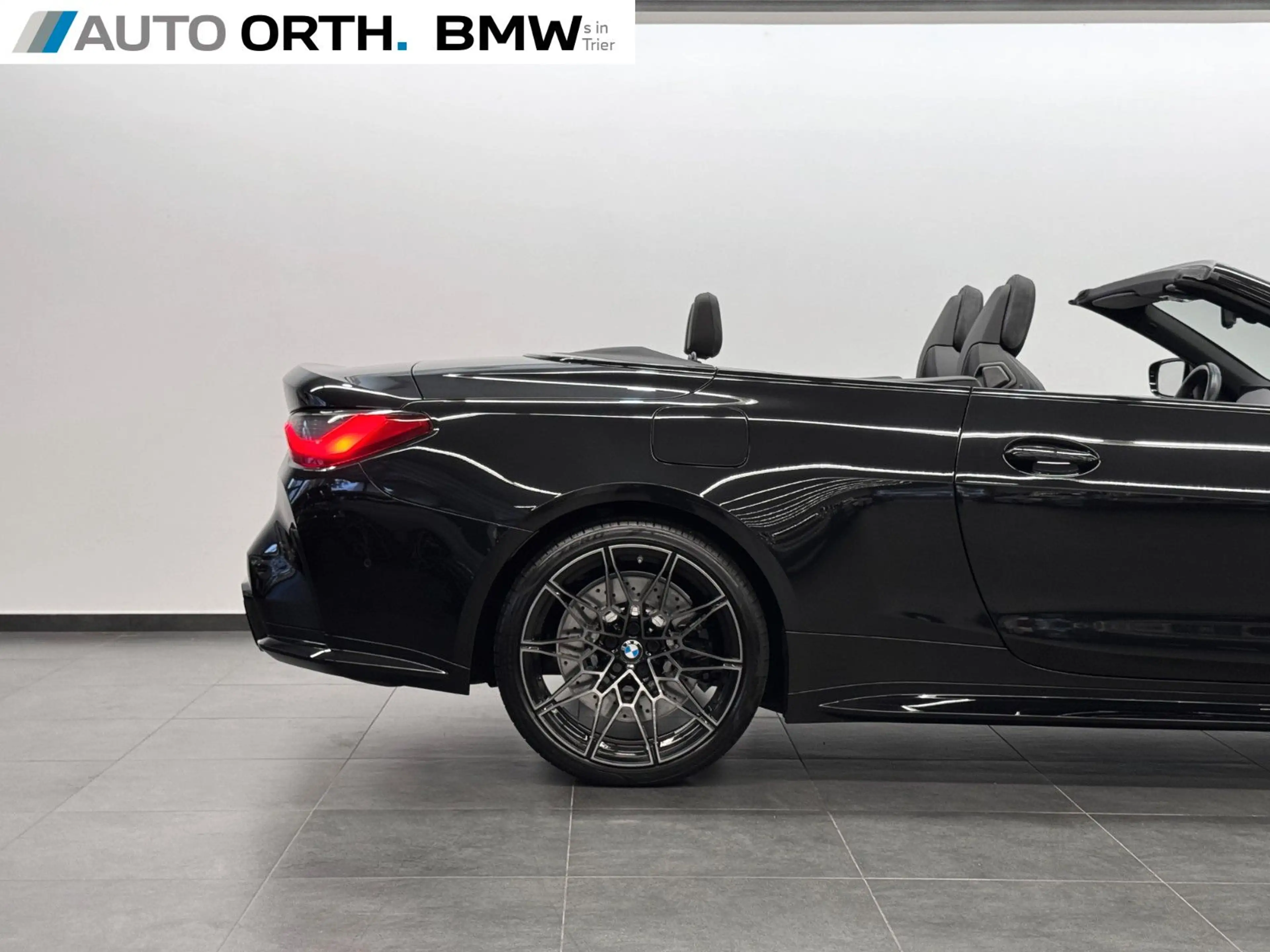 BMW M4 Competition M xDrive Cabrio *SCHWARZ/SCHWARZ* — photo 10
