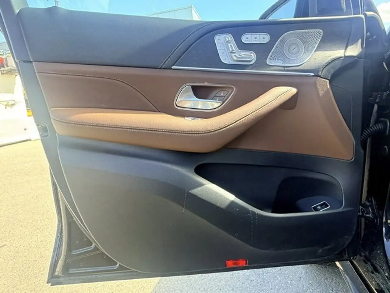Mercedes-Benz GLS снимка Mercedes-Benz GLS