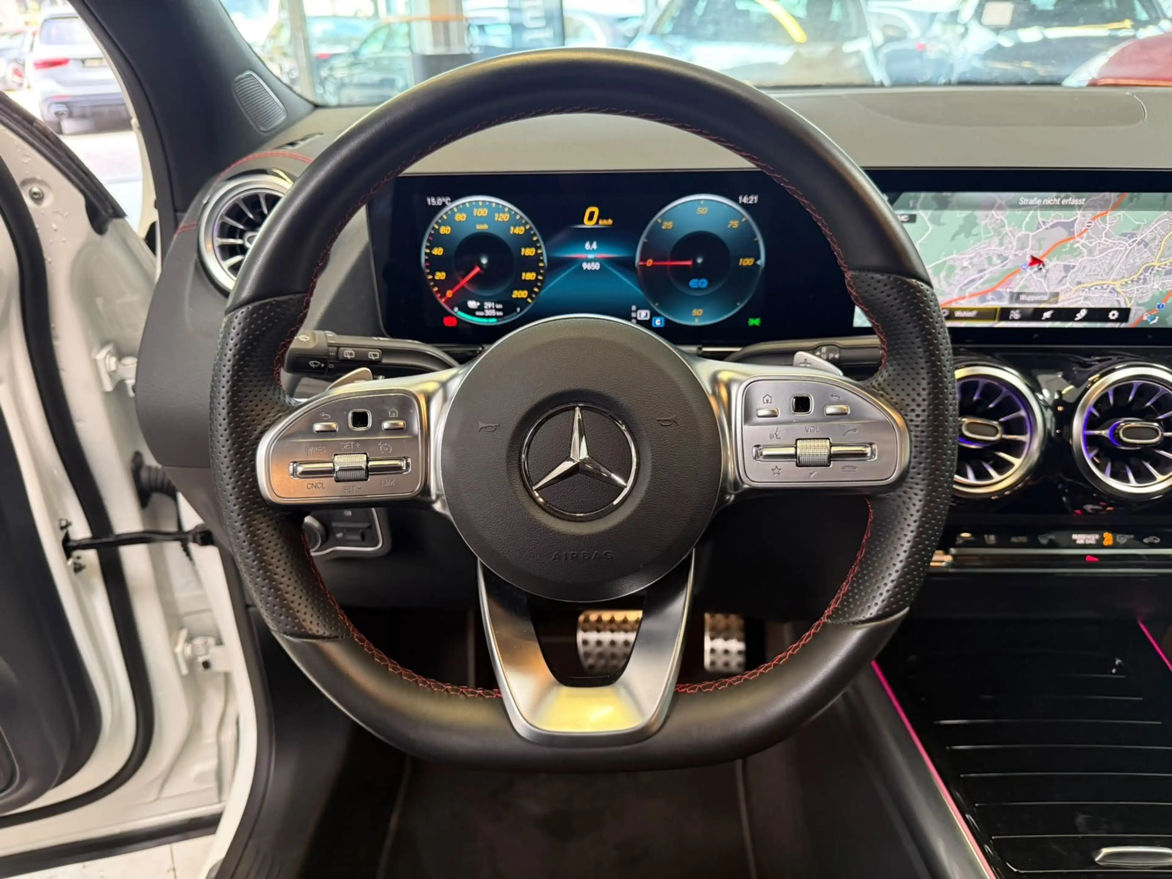 Mercedes-Benz EQA 250 AMG NIGHT+KAMERA+MEMORY+LED+CARPLAY+TOTW — photo 9