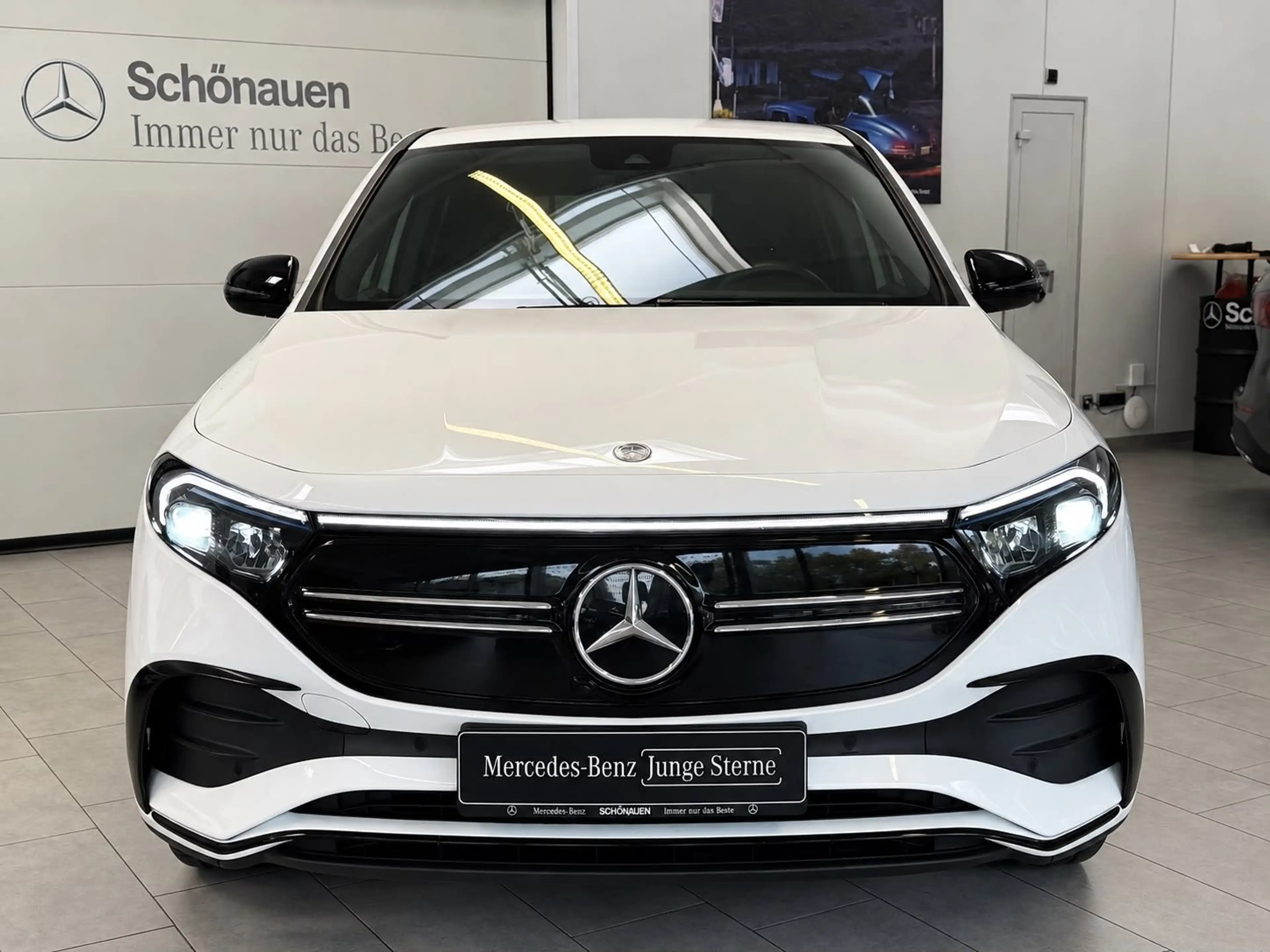 Mercedes-Benz EQA 250 AMG NIGHT+KAMERA+MEMORY+LED+CARPLAY+TOTW — photo 2