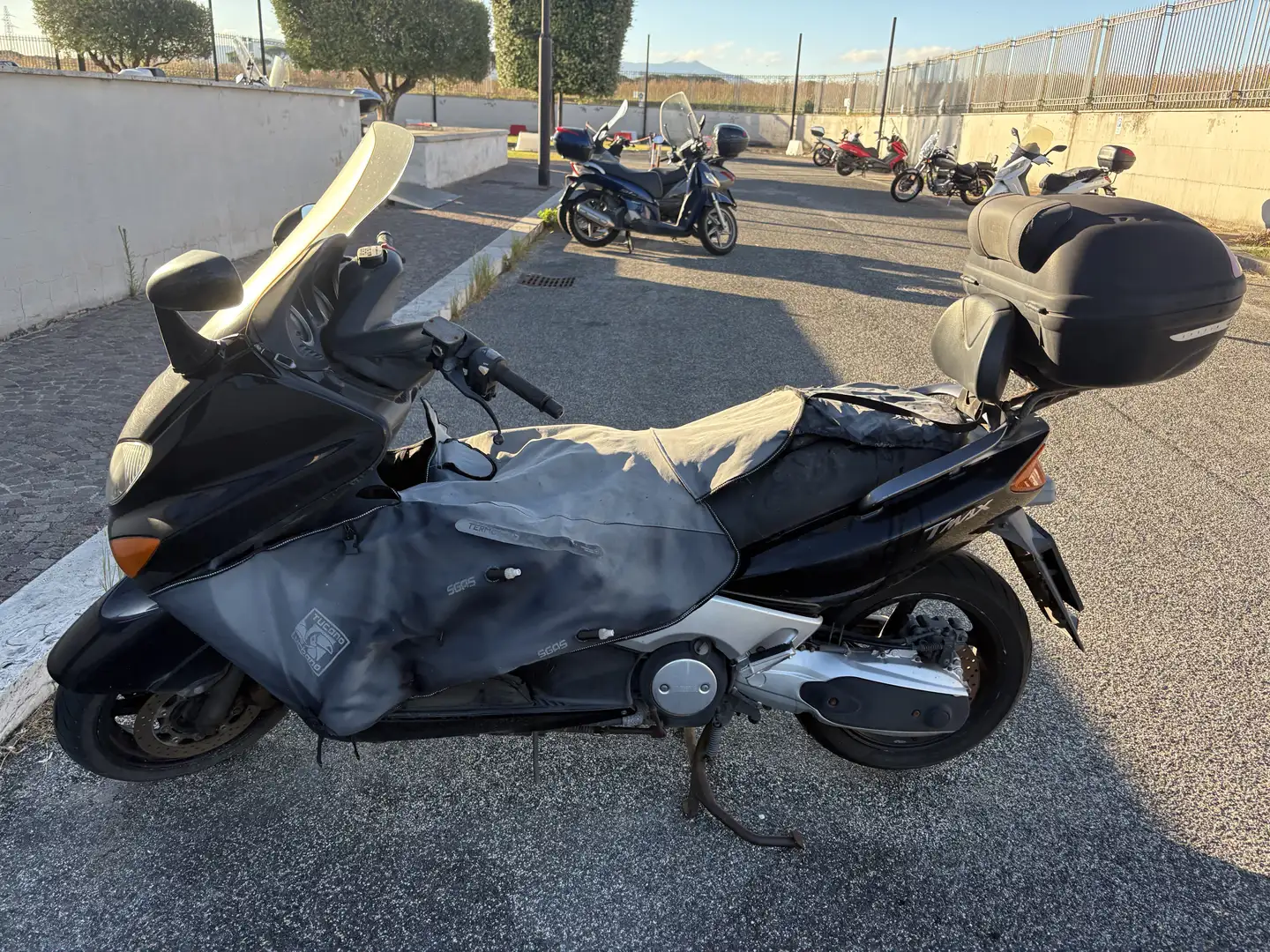 Yamaha TMAX 500 iniezione - 2