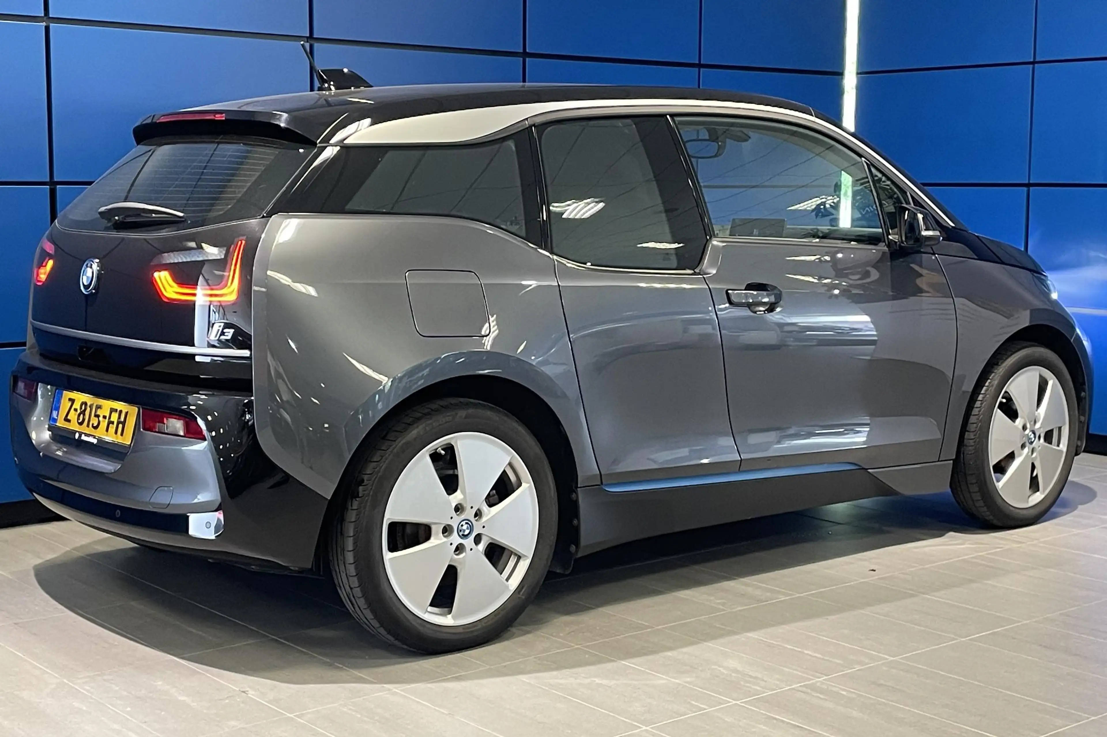BMW i3 Executive Edition 120Ah 42 kWh — photo 6