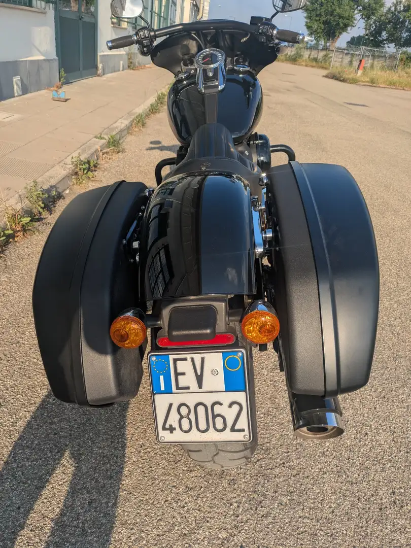 Harley-Davidson Sport Glide Noir - 2