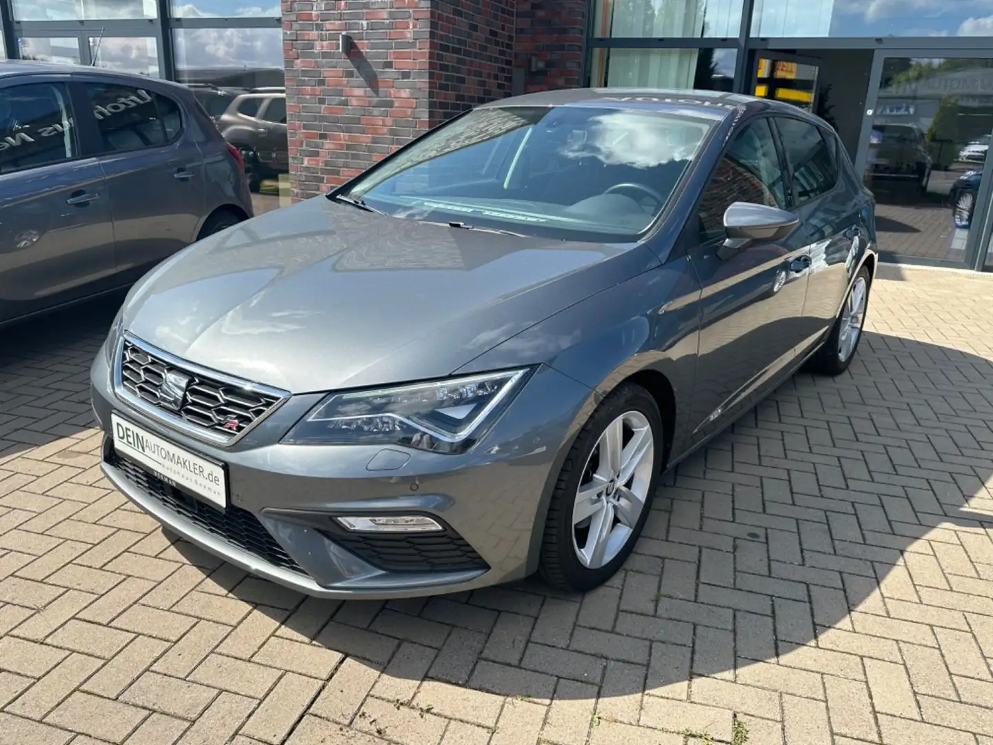SEAT Leon FR 1.4 TSI *LM-Felgen*LED*Navi*1ste Hand* Grau - 1