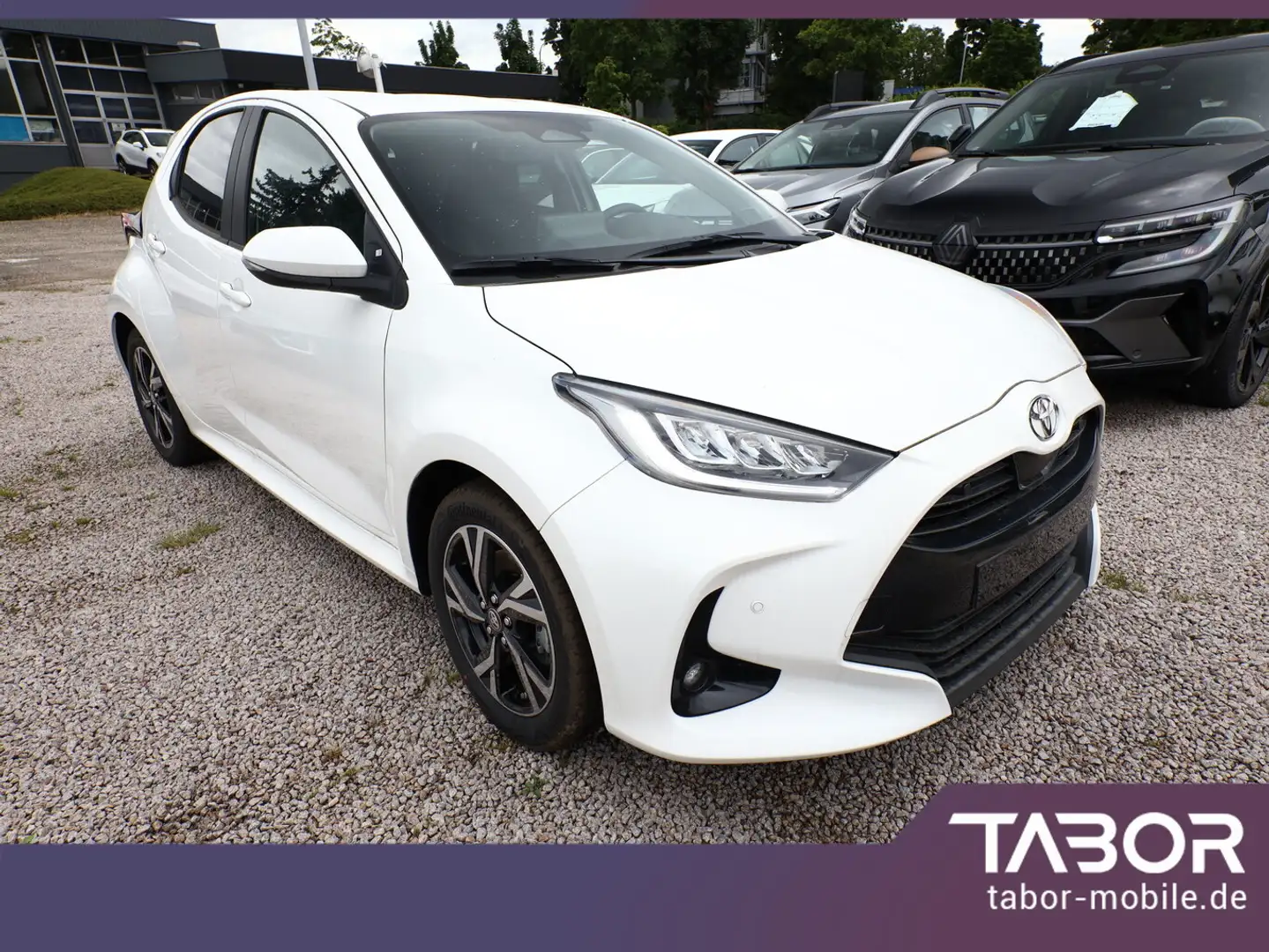Toyota Yaris 1.5 HEV 116 E-CVT ACC SHZ LED SafetyP Kam Weiß - 2