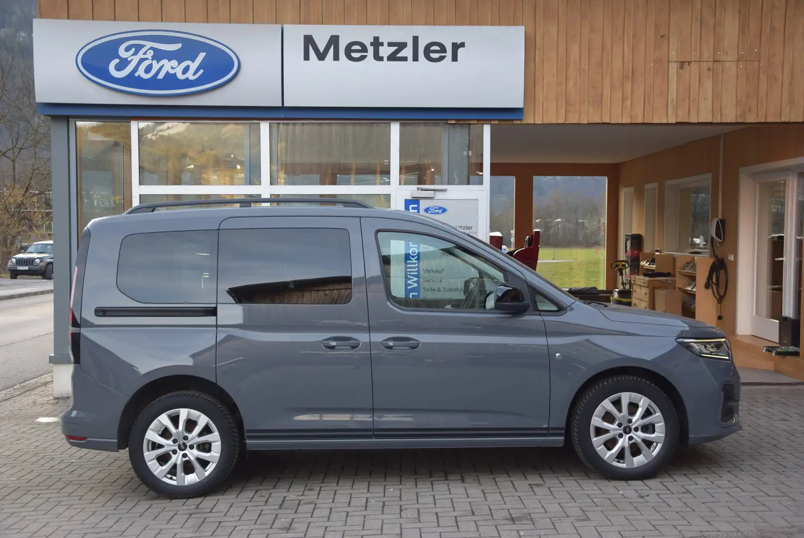 Ford Tourneo Connect **Sport**Allrad**Winterpaket**Tempomat** Grau - 1