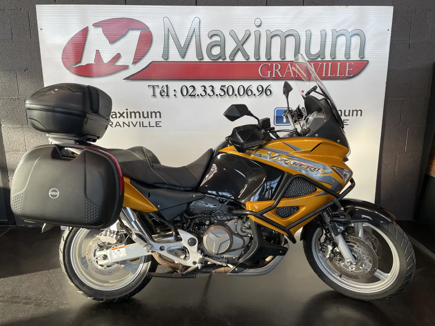 Honda Varadero Arancione - 1