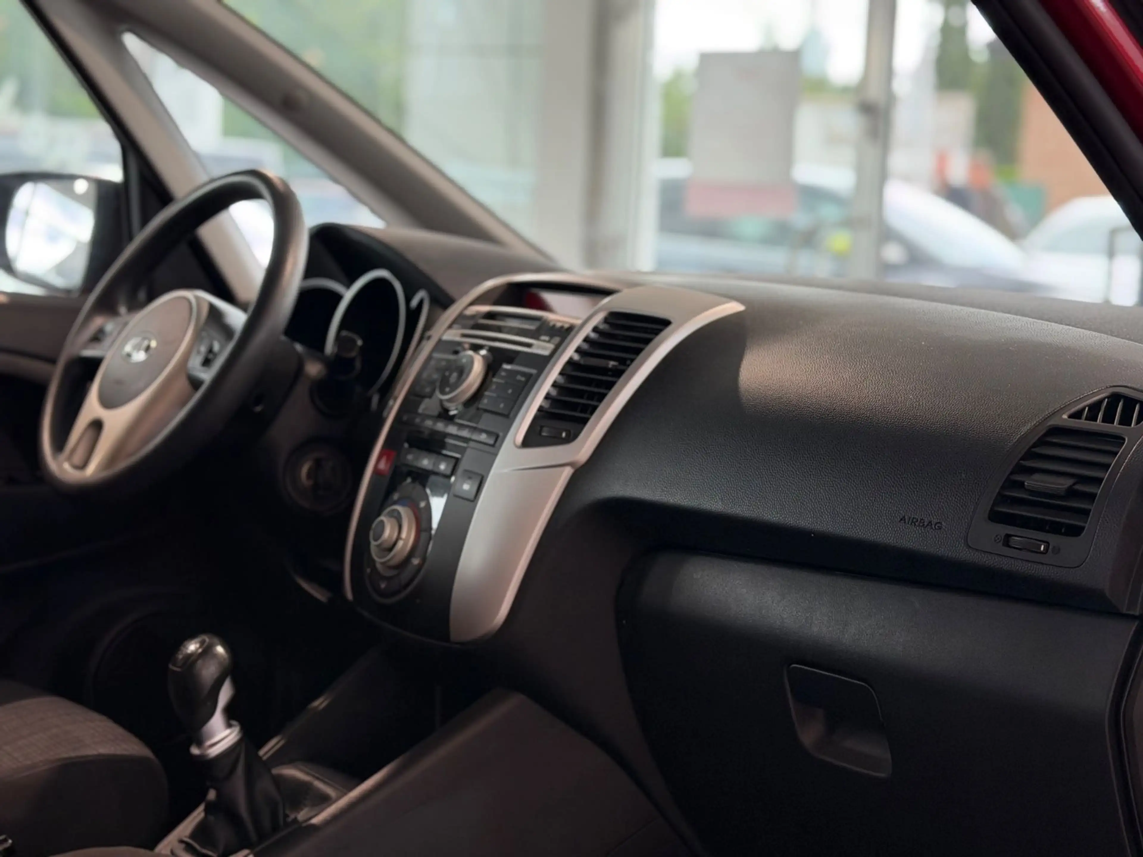 Kia Venga Attract* KLIMA* USB/AUX* AHK* BLUET.* TÜV* — photo 13
