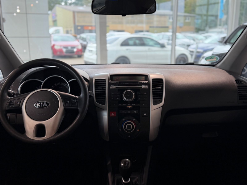 Kia Venga Attract* KLIMA* USB/AUX* AHK* BLUET.* TÜV* — photo 15