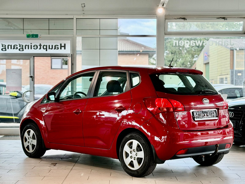 Kia Venga Attract* KLIMA* USB/AUX* AHK* BLUET.* TÜV* — photo 4