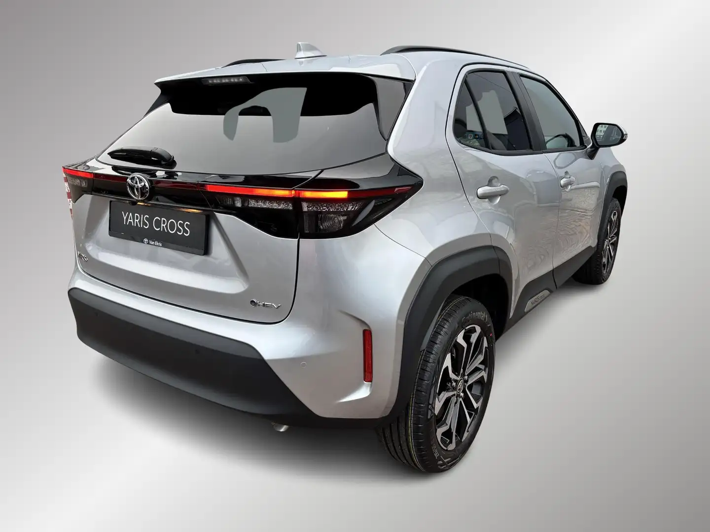 Toyota Yaris Cross 1.5 Hybrid 115 First Edition Automaat BSM,Parkeers Grijs - 2