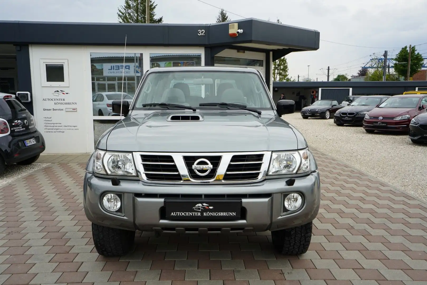 Nissan Patrol GR Comfort 3.0 DI Turbo*2.Hand*Scheckheft Gri - 2