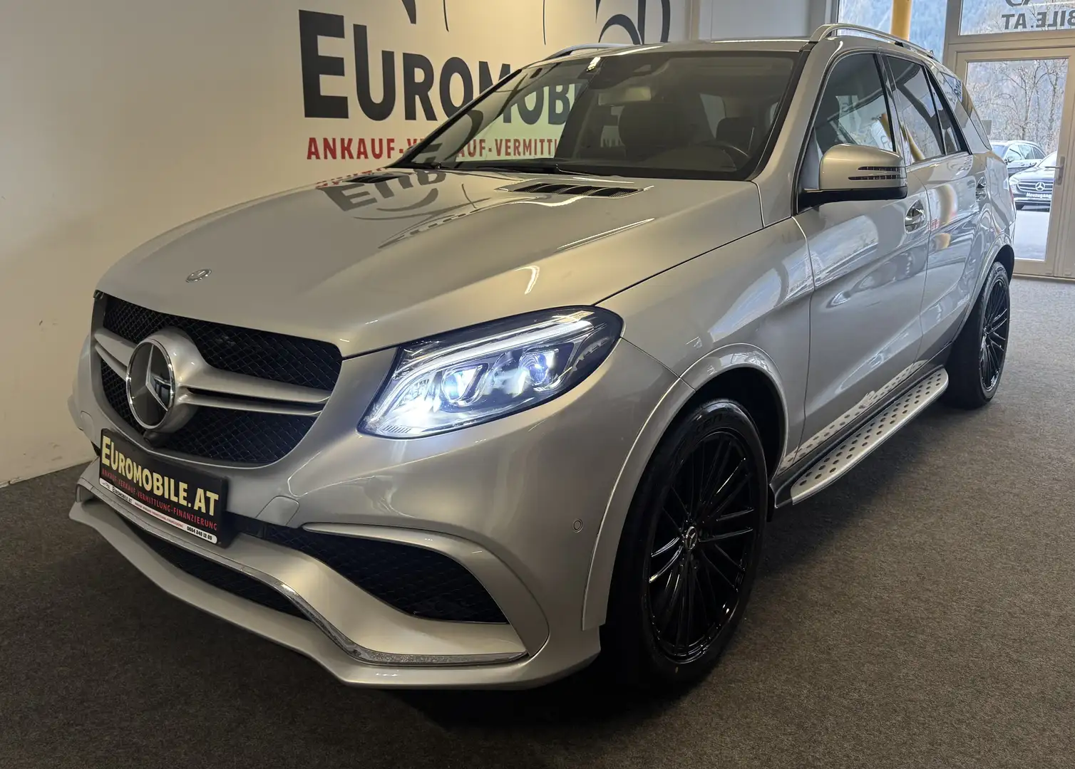 Mercedes-Benz GLE 400 4Matic AMG-LINE *360*AHK*designo Exklusiv*LED*20Z* Grau - 1