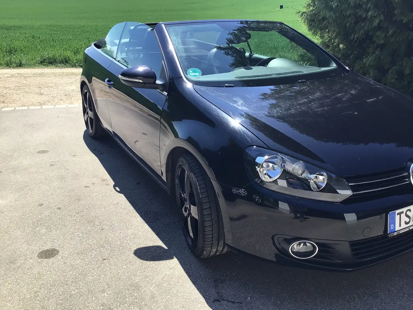 Volkswagen Golf Cabriolet Basis Schwarz - 2
