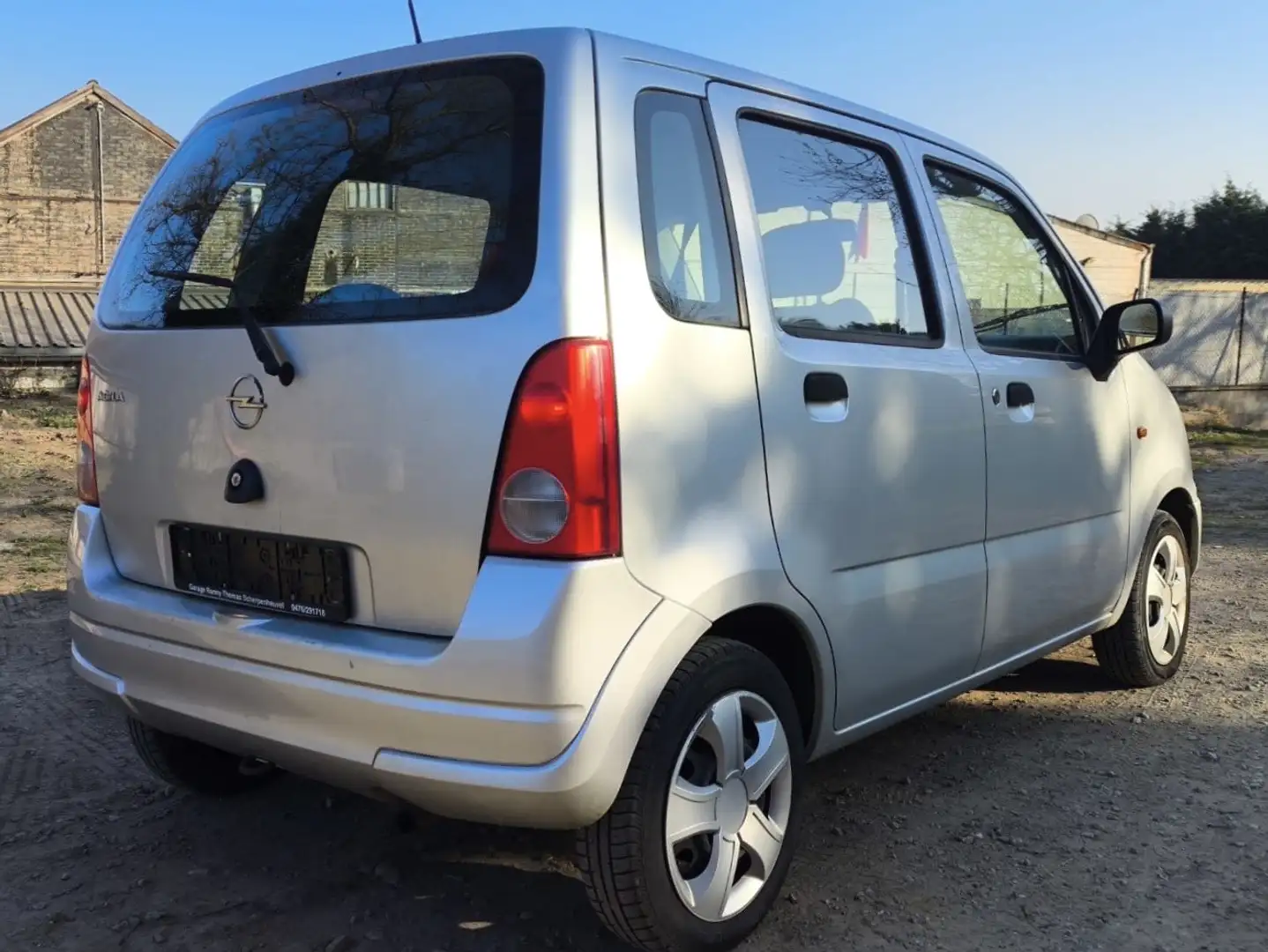 Opel Agila 1.0i XEP 12v Essentia - 2